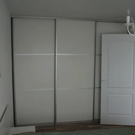 Central Apartament Διαμέρισμα *